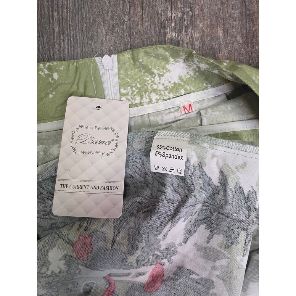 Dressoar Green Alpine Village Mountain Scene Pleated A-Line Skirt Size M NWT - Picture 6 of 7